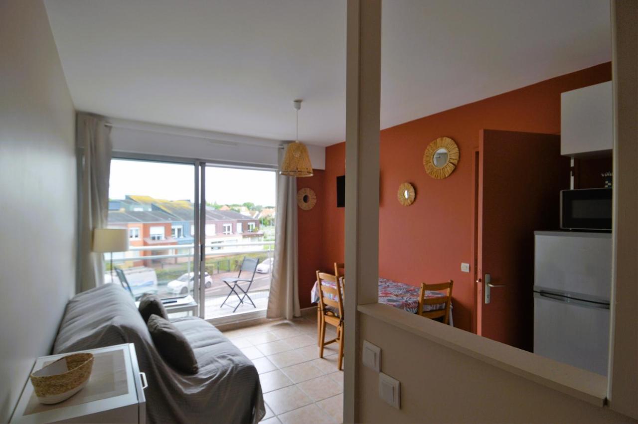 Appartement Au Pied De La Plage - Balcon - Parking Курсёль-сюр-Мер Экстерьер фото